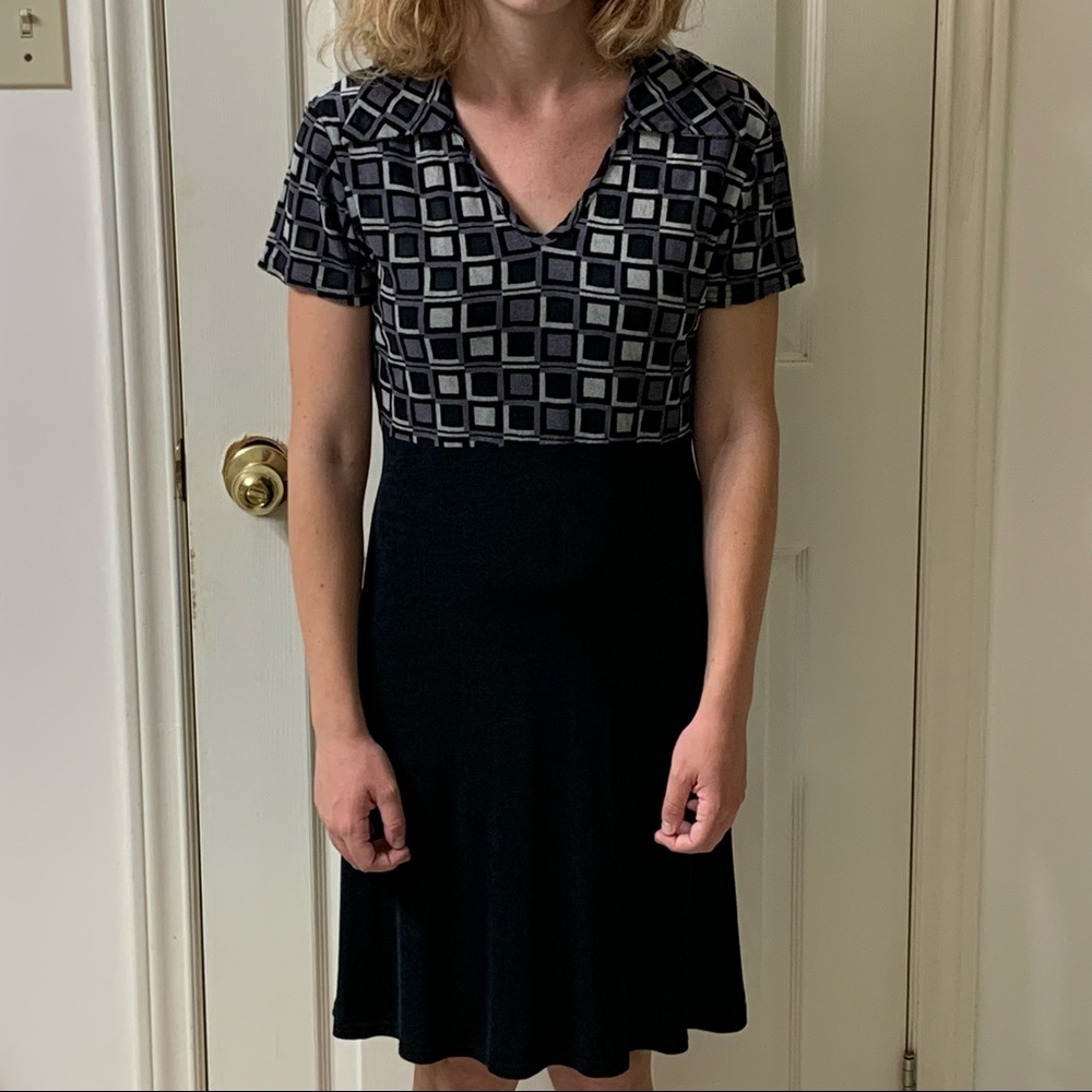 🌷3 for $25🌷Clientele, US M, Black & Grey Geometric Pattern Fit & Flare Dress